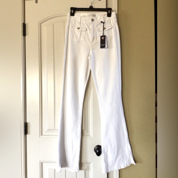 🆕GUESS WHITE DENIM HIGH RISE FLARE(Sz 28 & 29) - Picture 4 of 16